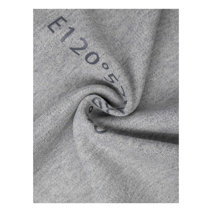 Extreme close-up of the 340g/m2 cotton fabric, highlighting the premium knit texture and the durable 95.5% cotton blend.