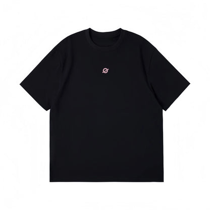 Front view flat lay of Ogender black heavyweight tee, featuring the small "O" logo print on the chest.